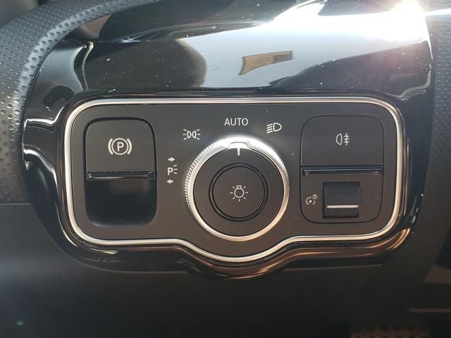 2021 Mercedes-Benz A 220 4MATIC®