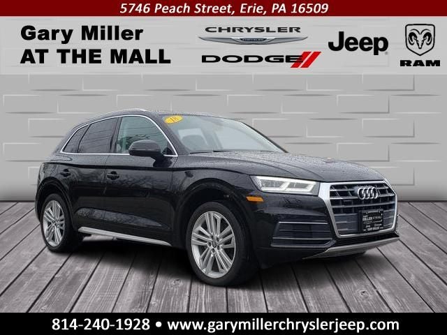 2018 Audi Q5 2.0T quattro S tronic Premium Plus's photo