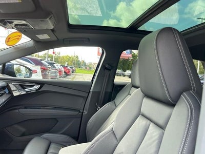 2022 Audi Q4 e-tron Premium Plus 50 quattro