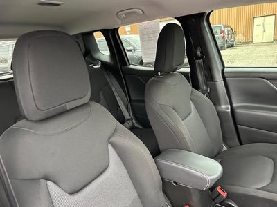 2023 Jeep Renegade Latitude 4x4